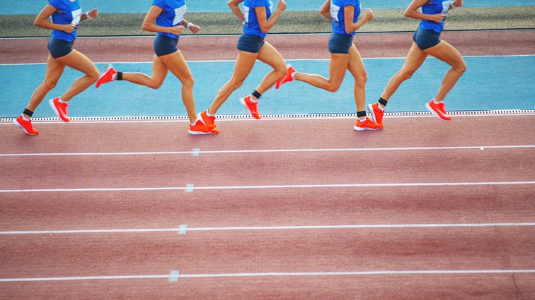 LPL冠军打野身败名裂！1场比赛被抢3条龙，观众：BLG是对的